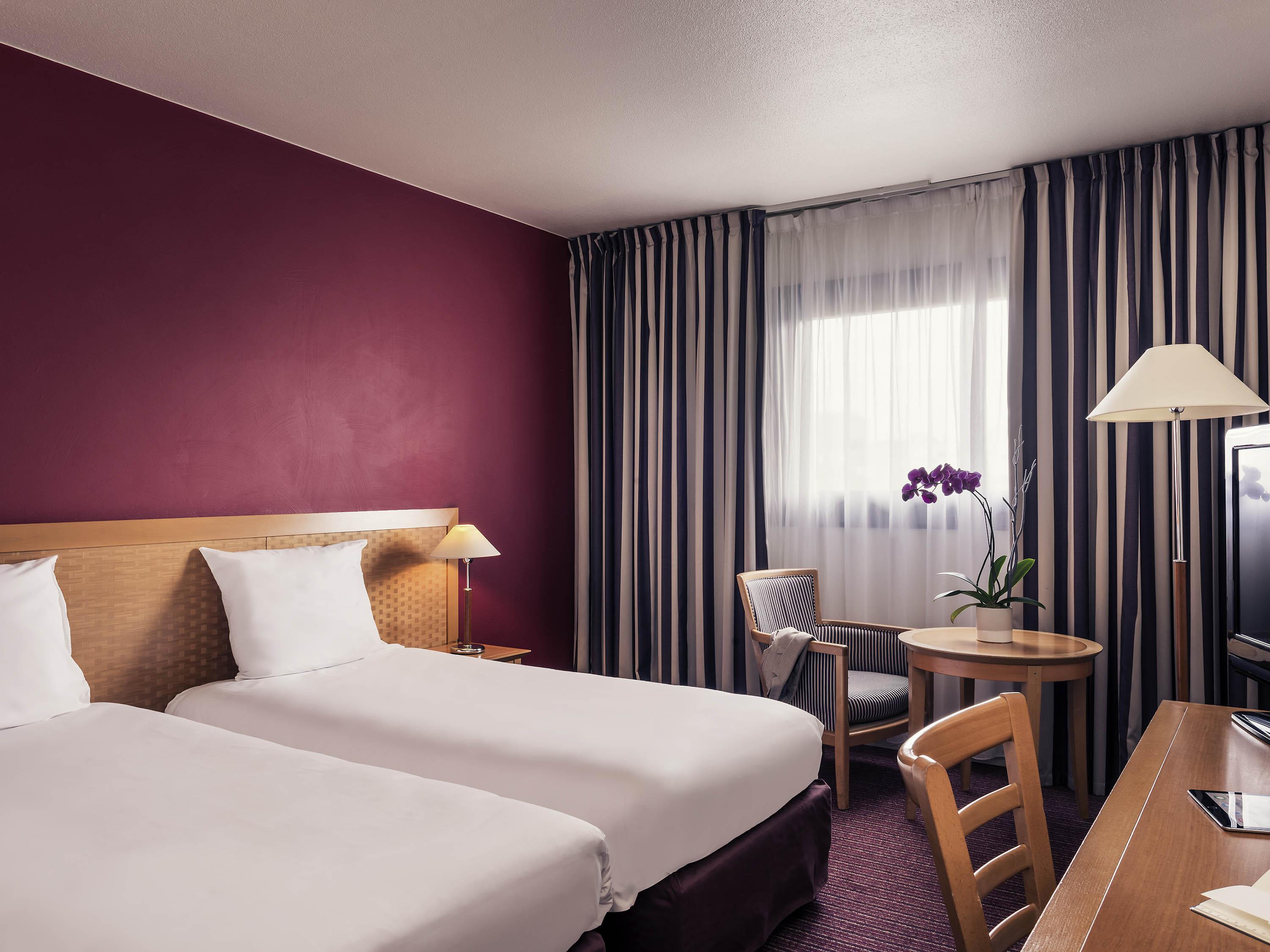Mercure Paris Porte De Versailles Expo 4* Vanves