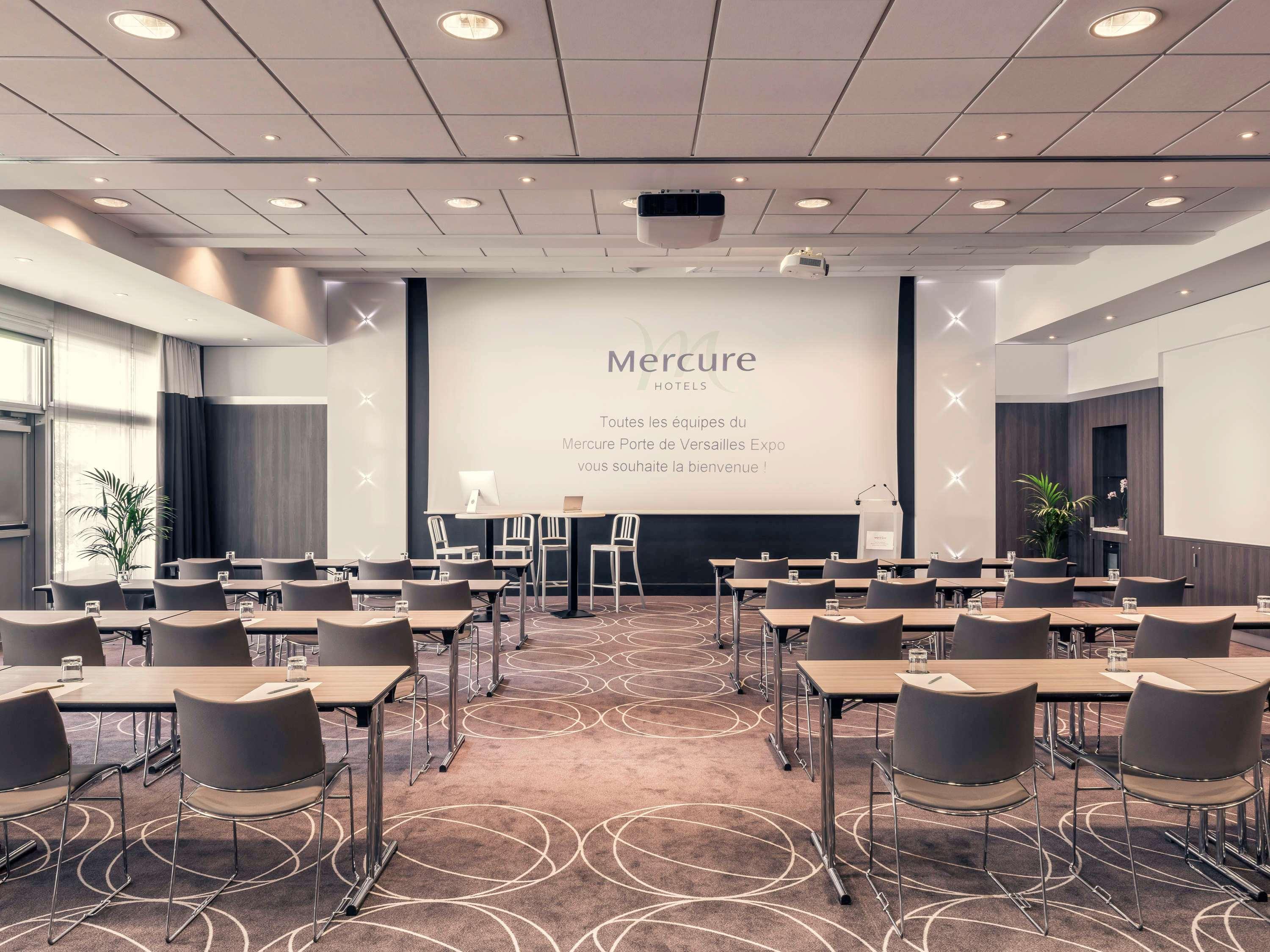 Hotel Mercure Paris Porte De Versailles Expo 4*